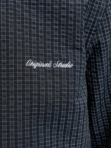 Jack & Jones Junior Tussenjas in Grijs