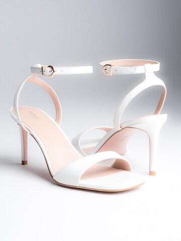 Sandales '2591-59' Estro en blanc