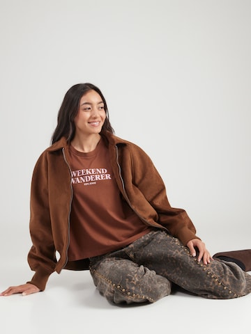 Pepe Jeans - Camiseta 'CARLA' en marrón