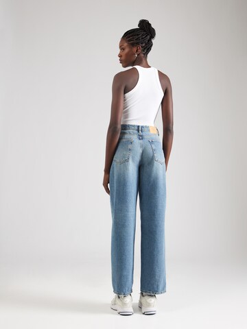BDG Urban Outfitters Regular Jeans in Blau