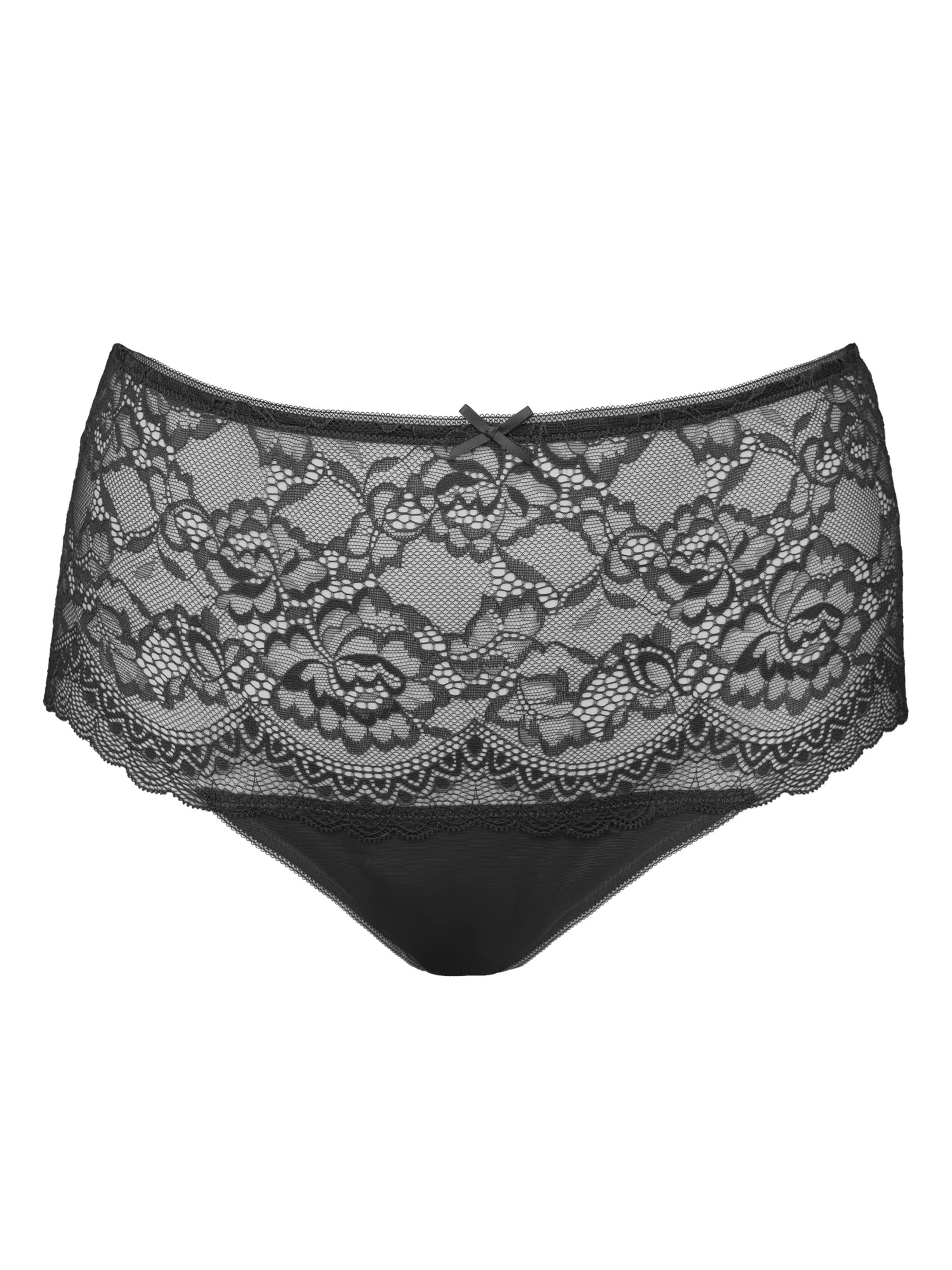 SugarShape String in Black: front