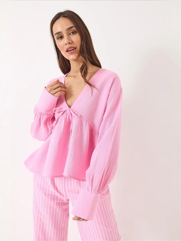 Camicia da donna di Bianco Lucci in rosa: frontale