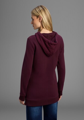 KangaROOS Zip-Up Hoodie in Purple