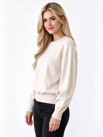 Yesfashion Sweater in Beige