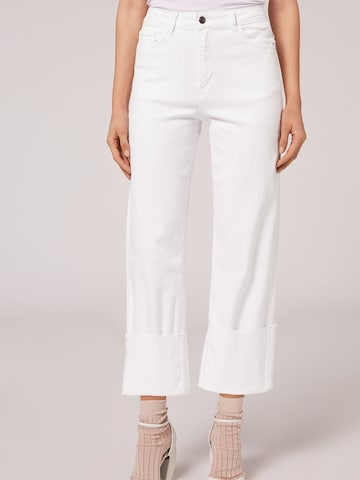 CALZEDONIA Loose fit Jeans in White: front