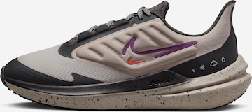 Chaussure de course 'Air Winflo 9 Shield' NIKE en gris : devant