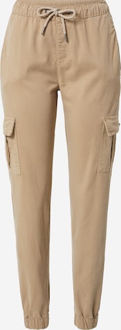 Urban Classics Tapered Cargo Pants in Beige: front