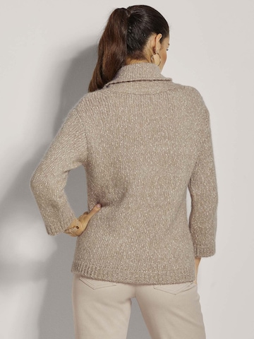MADELEINE Trui in Bruin