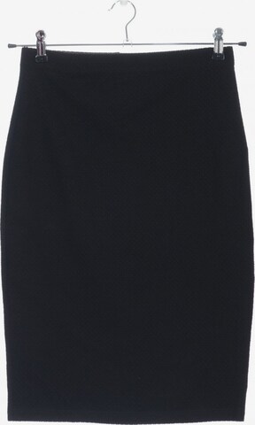 George Skirt in M in Black: front