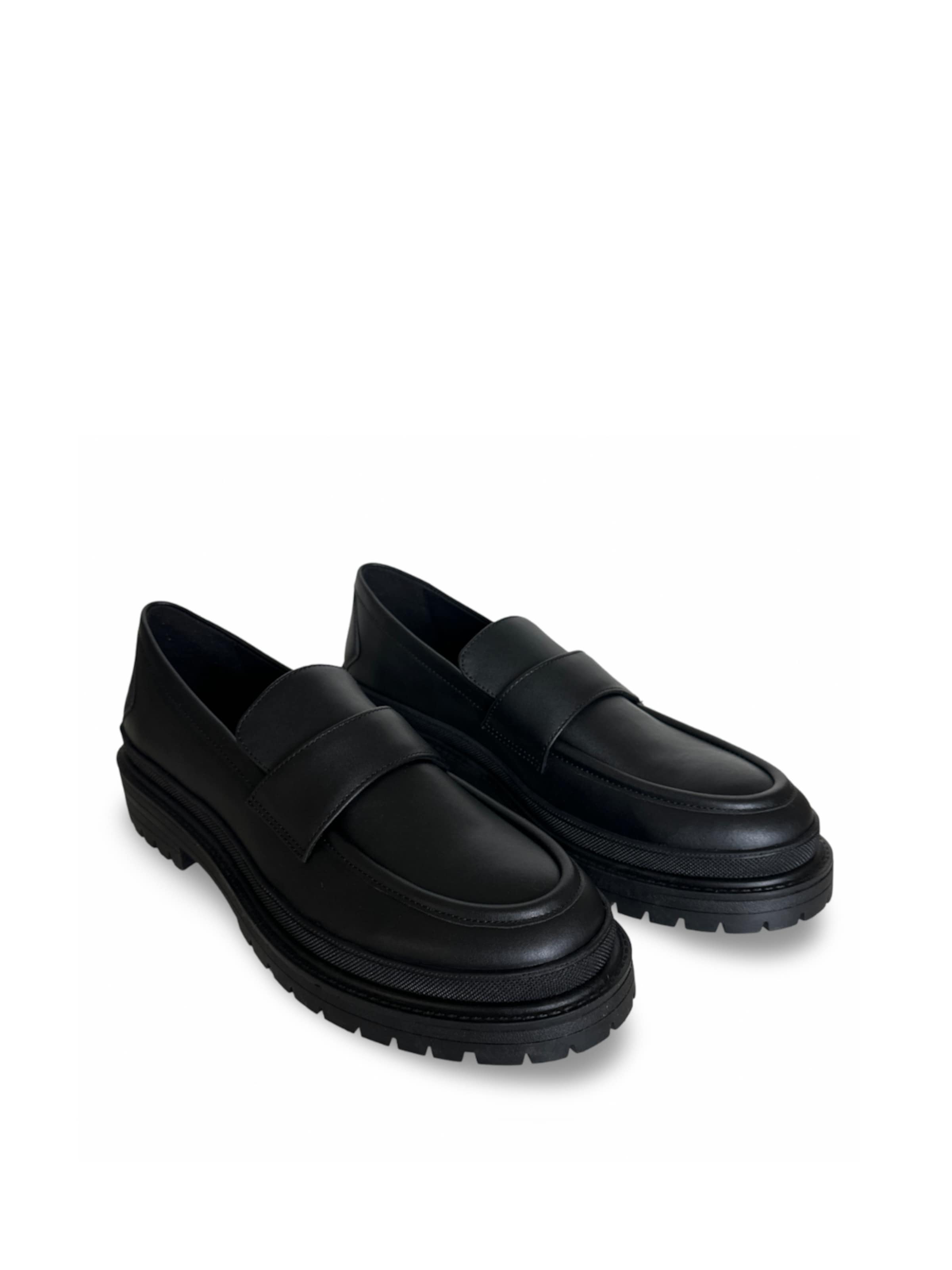 nae Vegan Shoes - Sapato Slip-on 'Cesar' em preto