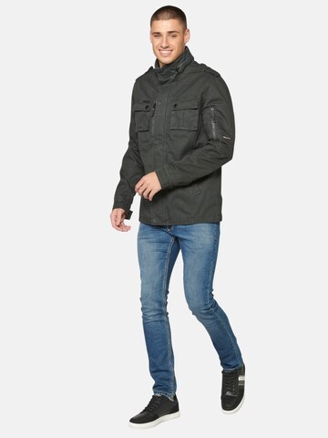 KOROSHI Jacke in Schwarz