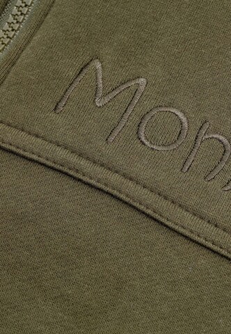Moniz Loungewear in Green