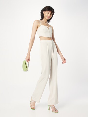regular Pantaloni con pieghe di Misspap in beige