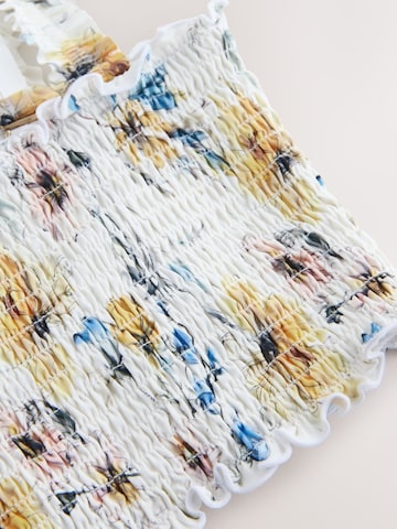 Next Bygelfri Bikiniöverdel i vit