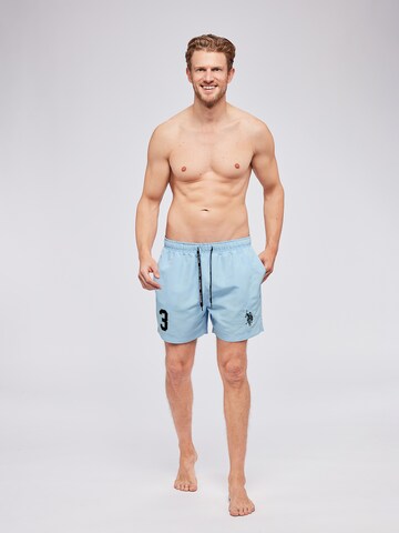 U.S. POLO ASSN. Uimashortsit 'Alexander' värissä sininen