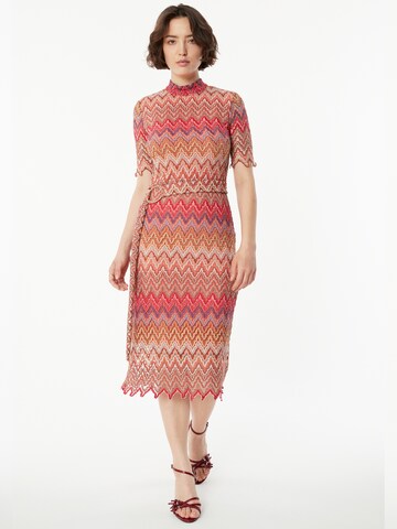 Ana Alcazar Sheath dress 'Zayara' in Pink