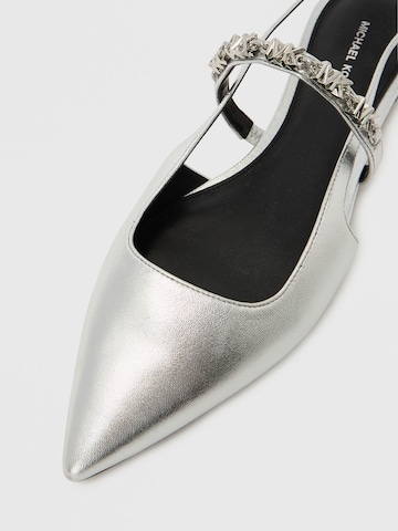 MICHAEL Michael Kors Ballerina met riempjes 'DINA FLEX' in Zilver