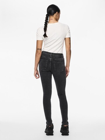 PIECES Skinny Jeans 'PCDANA' in Grey