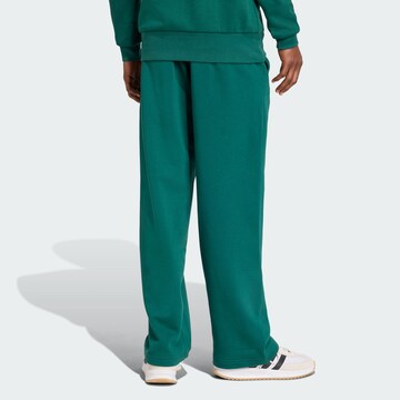 ADIDAS SPORTSWEAR Свободный крой Спортивные штаны 'Collegiate' в Зеленый