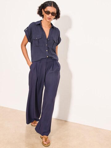 Lipsy Blouse in Blauw