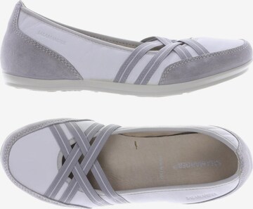 SALAMANDER Flats & Loafers in 32 in White: front