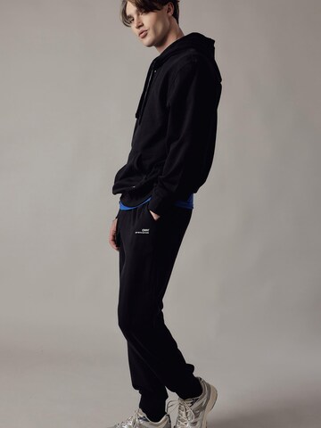 OWN Off With Nature Regular Broek 'Joggers Felpati' in Zwart