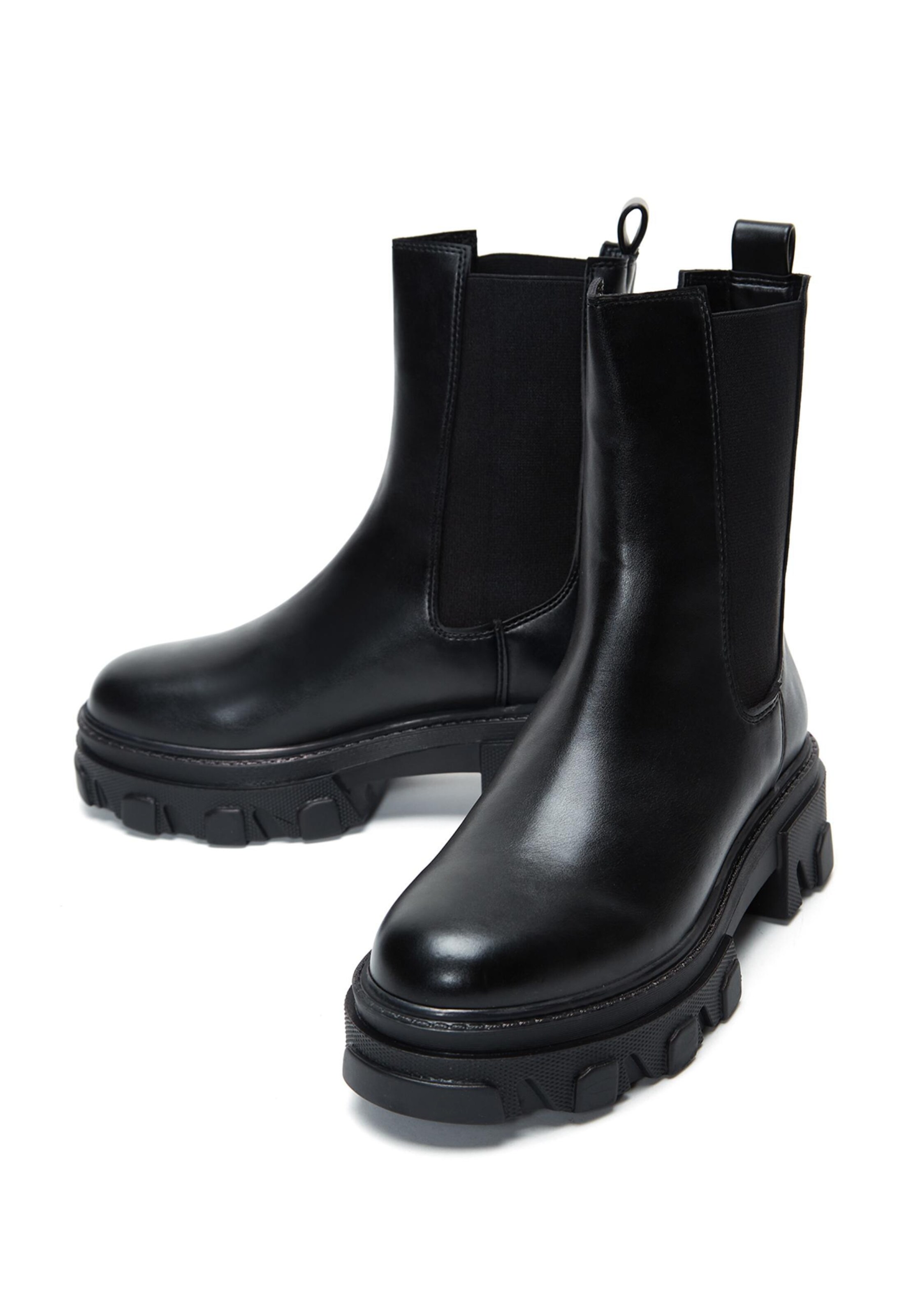 Derimod Chelsea Boots in Schwarz