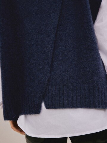 Next Pulóver - kék