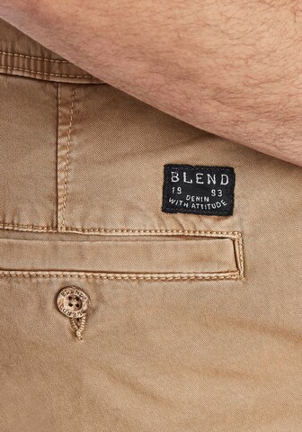 BLEND Regular Chinoshorts in Braun