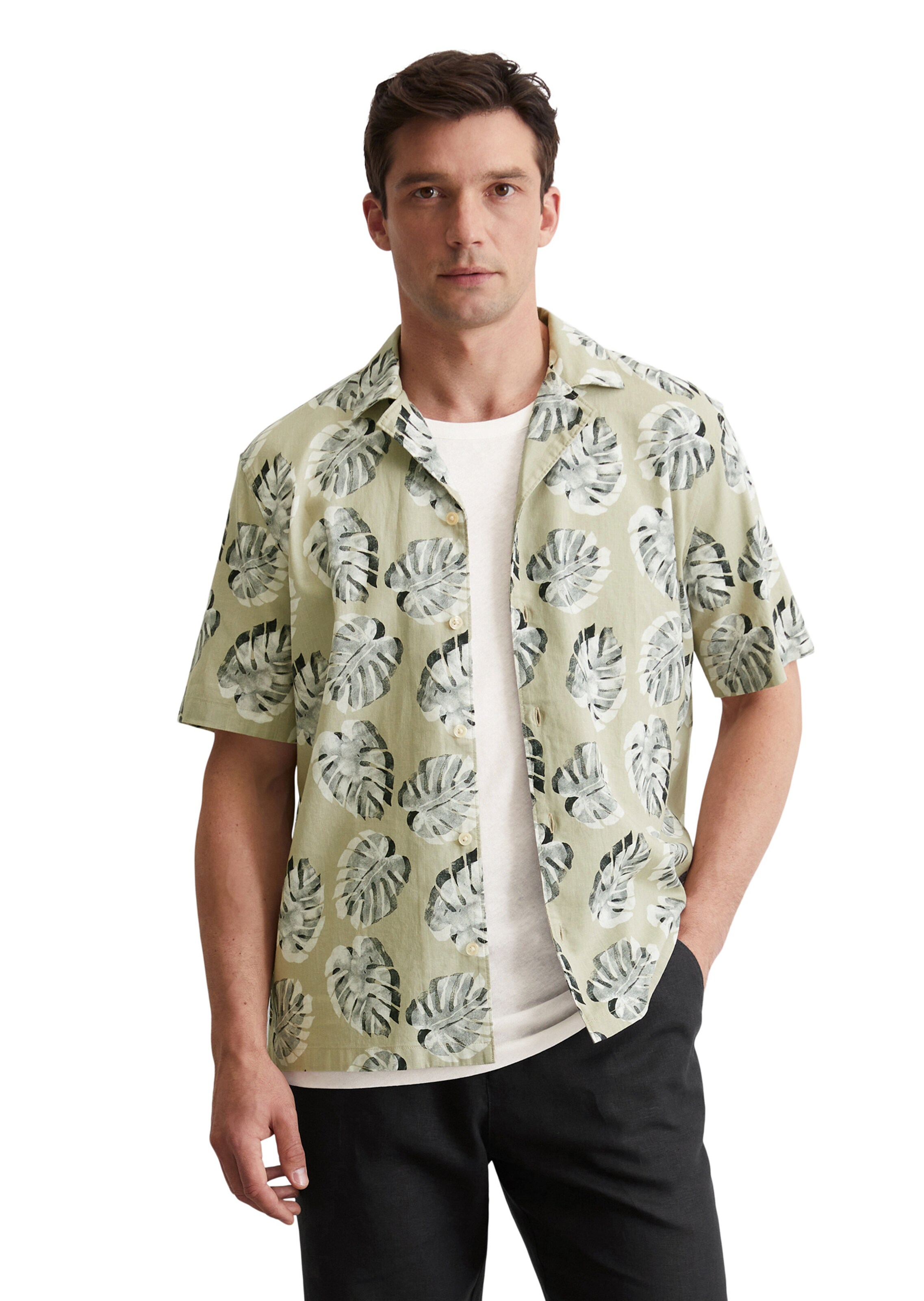 Marc O'Polo Regular fit Button Up Shirt in Beige: front