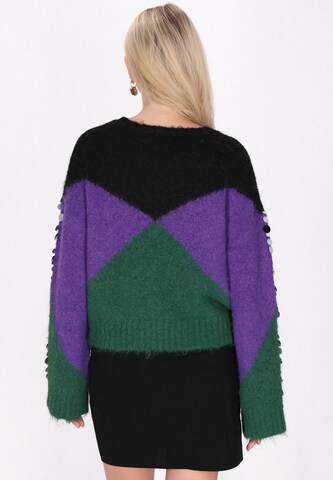 Pullover di IZIA in verde