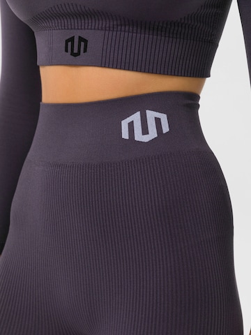 MOROTAI - Skinny Pantalón deportivo 'Naikan' en lila
