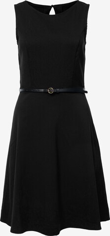 Rochie de la Orsay pe negru: față