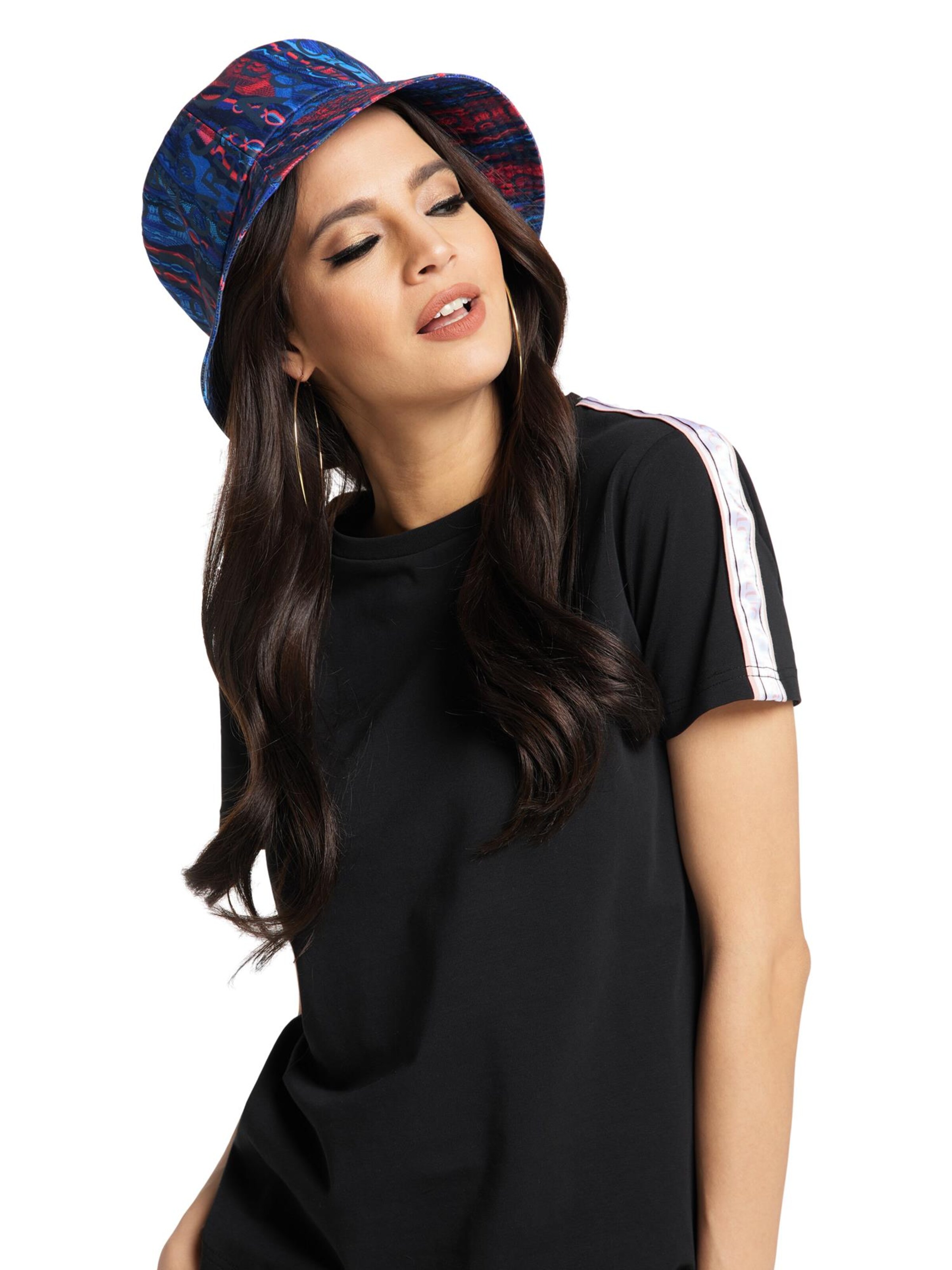 Carlo Colucci Hoed ' Comina ' in Blauw: voorkant