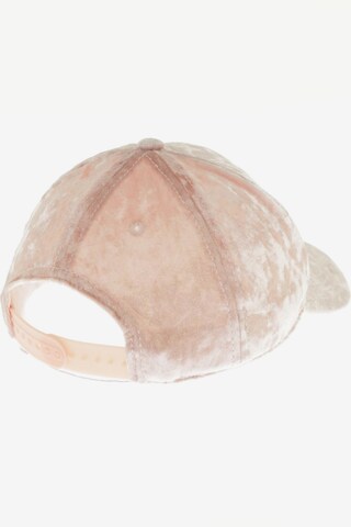 s.Oliver Hat & Cap in 52 in Pink