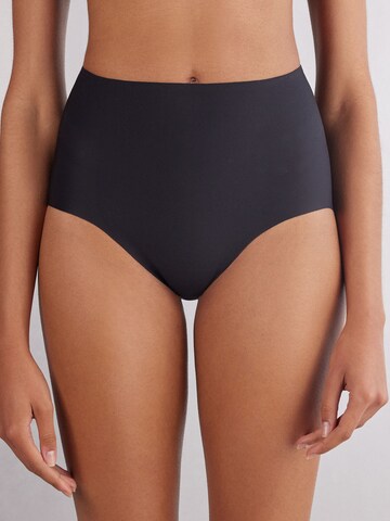 INTIMISSIMI Boyshorts in Black: front