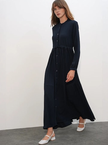 Bigdart Dress in Blue