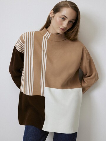 Touche Prive Pullover in Braun