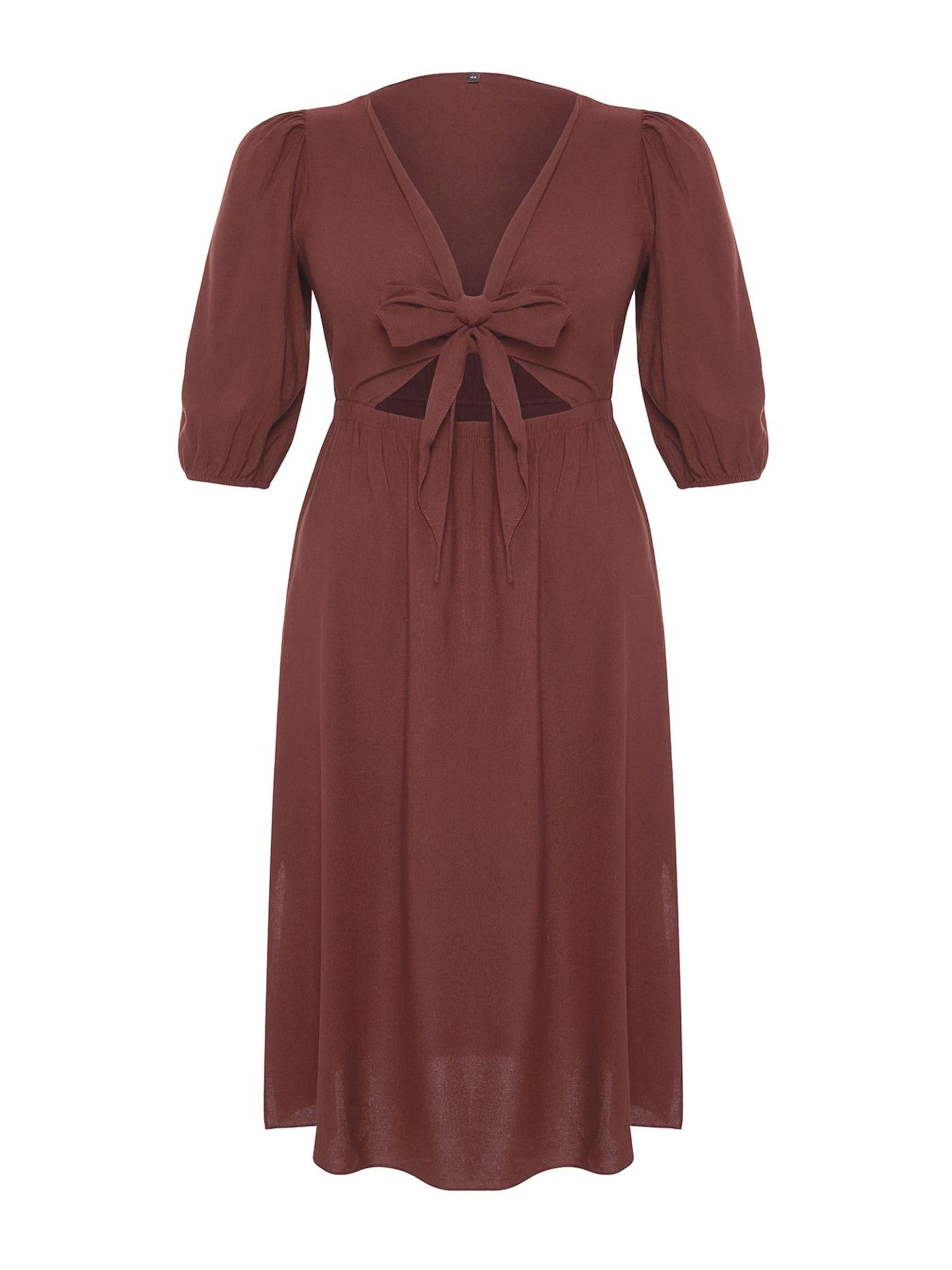 Robe d’été Trendyol Curve en marron : devant