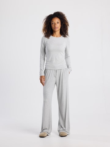 America Today Shirt in Grau