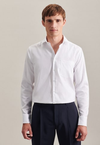 SEIDENSTICKER Regular fit Button Up Shirt in White: front