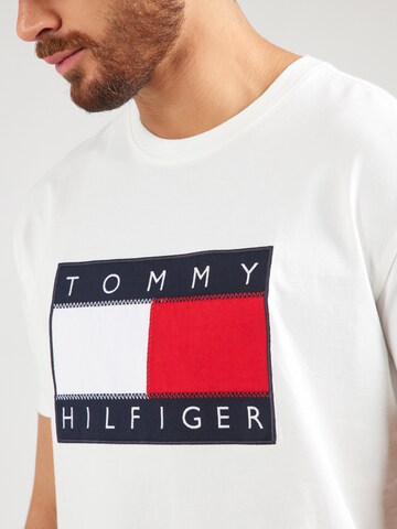 TOMMY HILFIGER Tričko – bílá