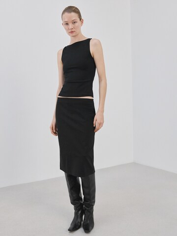 MANGOTop 'TECLA' - crna boja