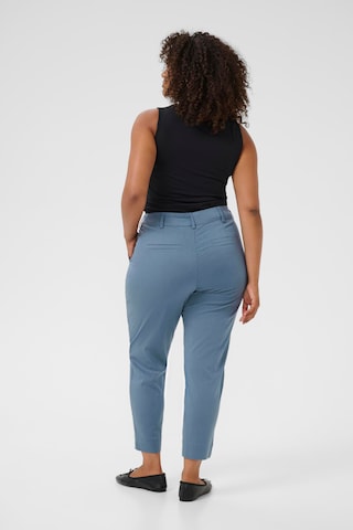 Coupe slim Pantalon chino 'KCLeana' KAFFE CURVE en bleu