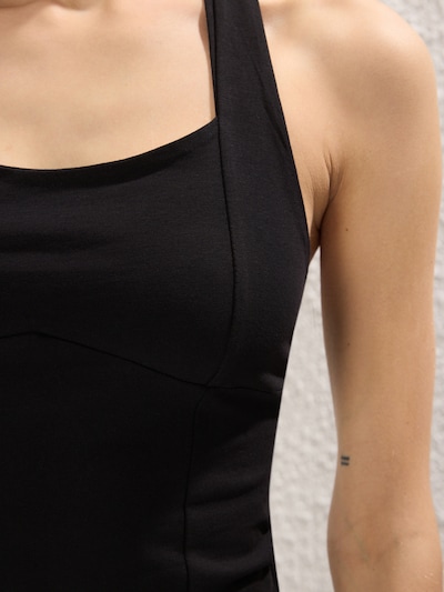 Trendyol Top - čierna, Produkt