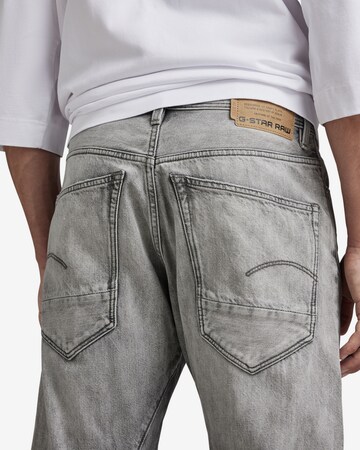 G-Star RAW Tapered Jeans in Grau