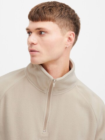 !Solid Sweater ' IBRAHIM ' in Beige