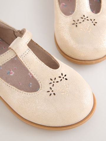 bēšs Next Balerīnas