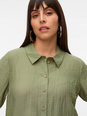 Vero Moda Curve Blouse 'VMCHeaven' in Green