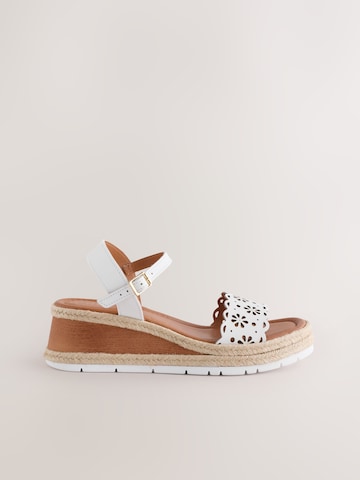 Next Sandaalit värissä valkoinen